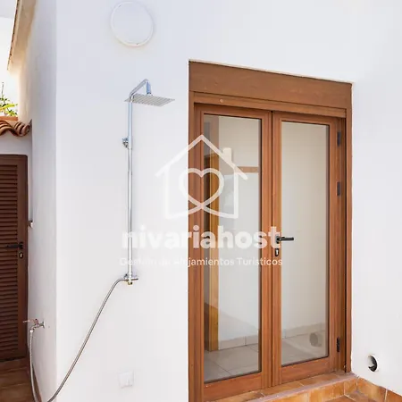 Holiday home Ocean House El Pris, By Nivariahost