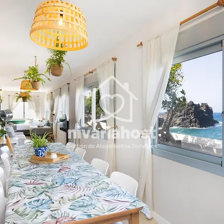 Holiday home Ocean House El Pris, By Nivariahost *